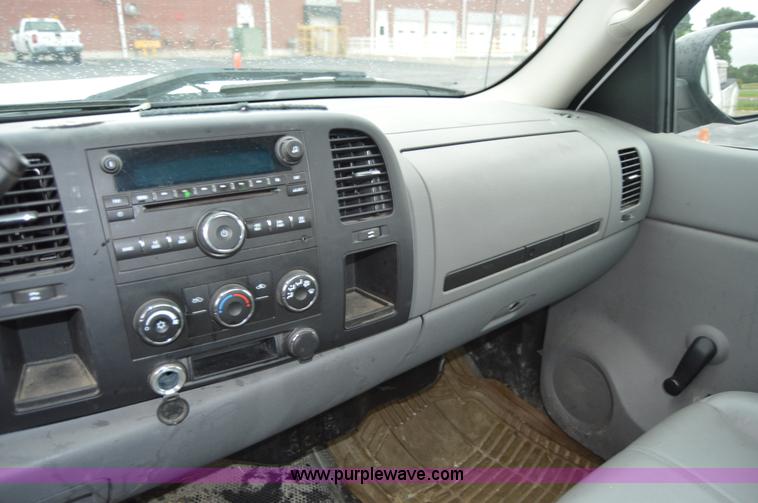 image for item AW9168 2008 Chevrolet Silverado 1500 pickup truck