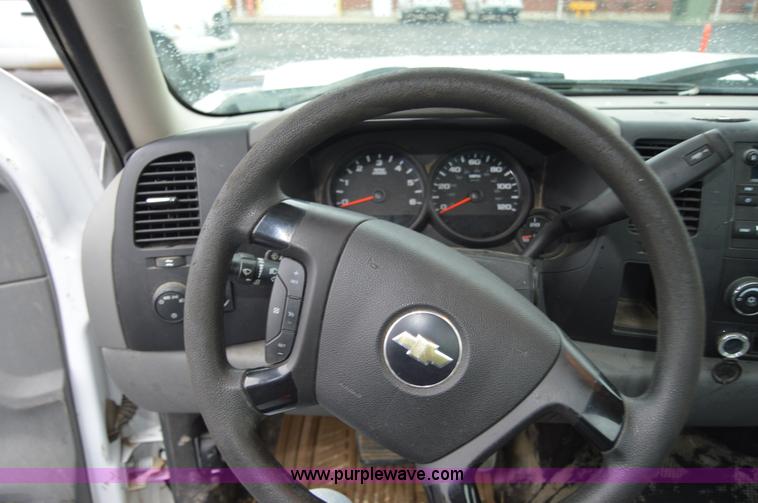 image for item AW9168 2008 Chevrolet Silverado 1500 pickup truck