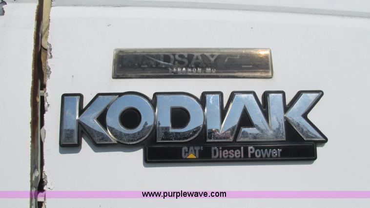 image for item B5937 1992 Chevrolet Kodiak truck cab and chassis