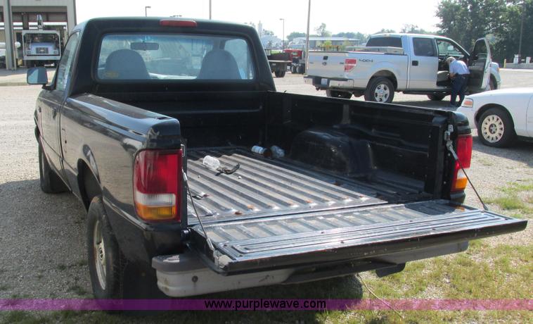 image for item B5938 1996 Ford Ranger XL pickup truck