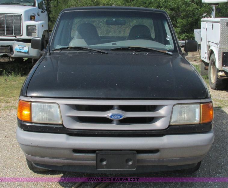 image for item B5938 1996 Ford Ranger XL pickup truck