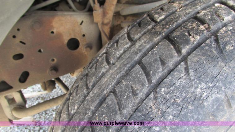 image for item B5938 1996 Ford Ranger XL pickup truck