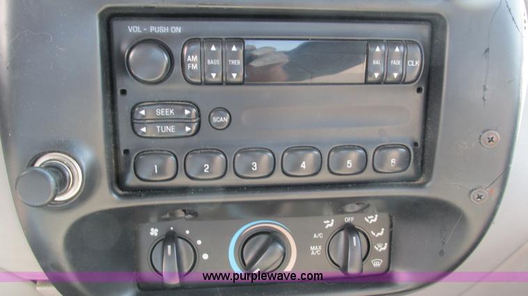 image for item B5938 1996 Ford Ranger XL pickup truck