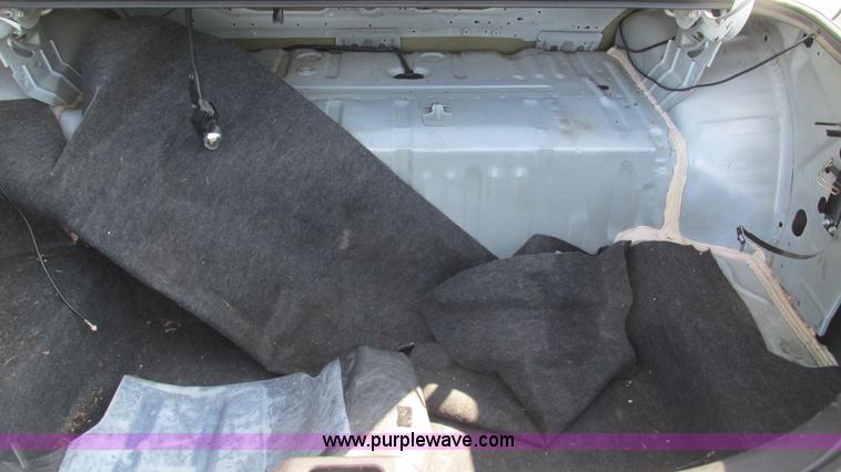 image for item B5939 2002 Ford Crown Victoria Police Interceptor