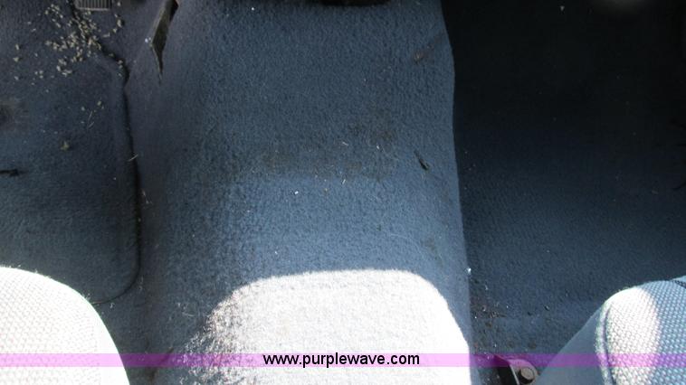 image for item B5939 2002 Ford Crown Victoria Police Interceptor