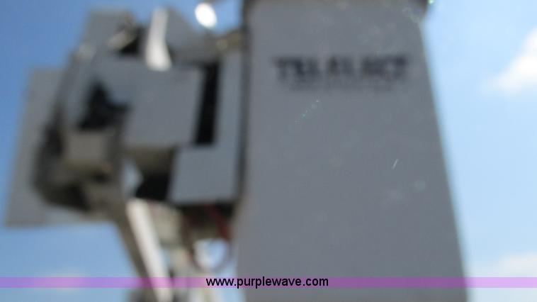 image for item B5940 2003 Ford F550 Super Duty bucket truck