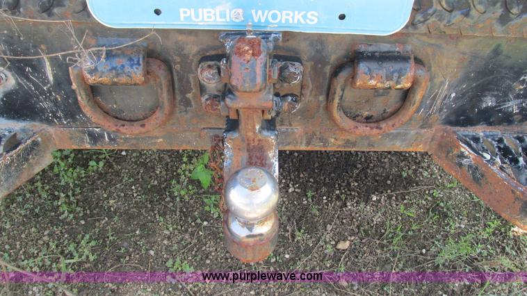 image for item B5940 2003 Ford F550 Super Duty bucket truck