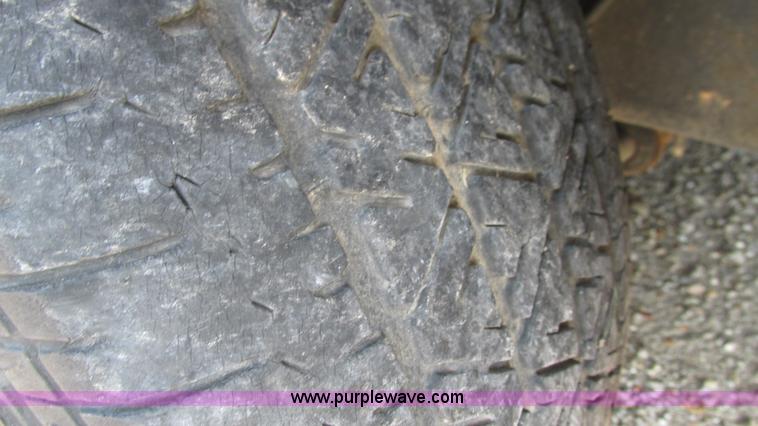 image for item B5941 2003 Ford Crown Victoria Police Interceptor