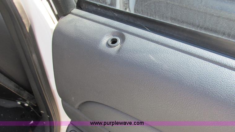 image for item B5941 2003 Ford Crown Victoria Police Interceptor