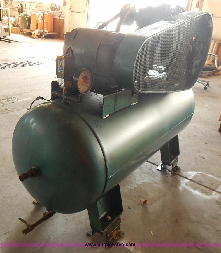 image for item BD9776 1967 Saylor-Beall air compressor