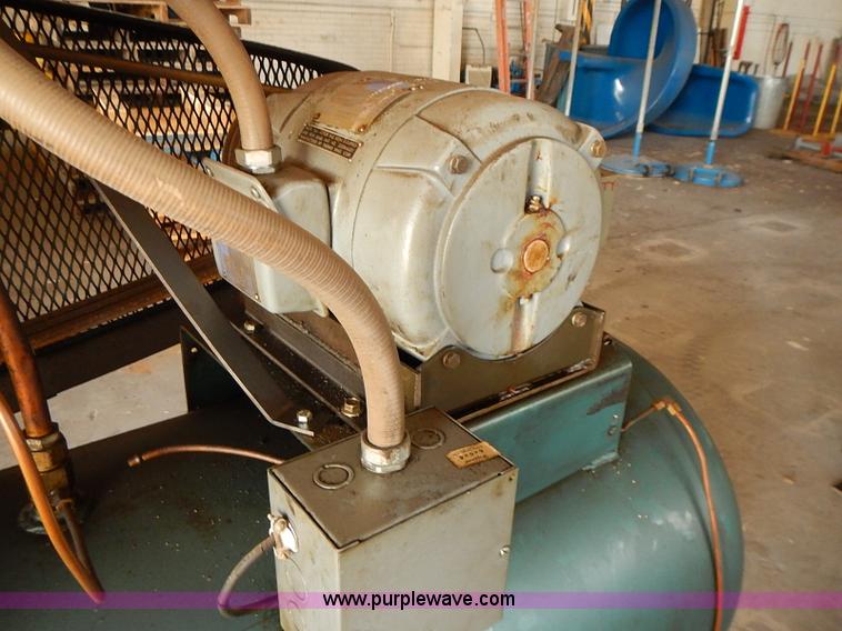 image for item BD9776 1967 Saylor-Beall air compressor