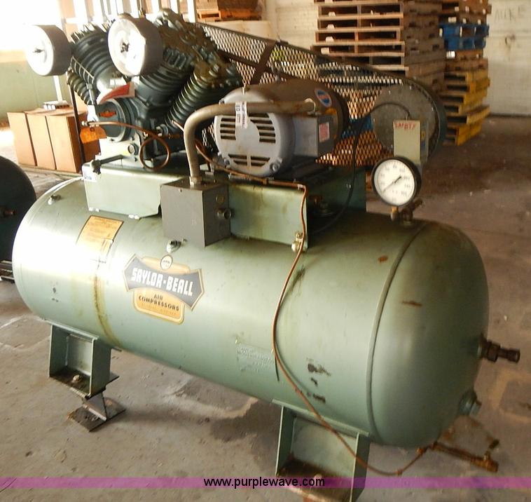 image for item BD9777 1983 Saylor-Beall 745-120 air compressor
