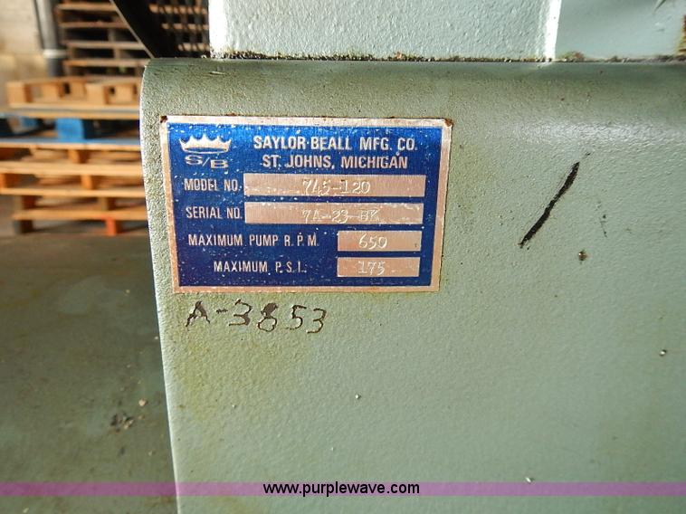 image for item BD9777 1983 Saylor-Beall 745-120 air compressor
