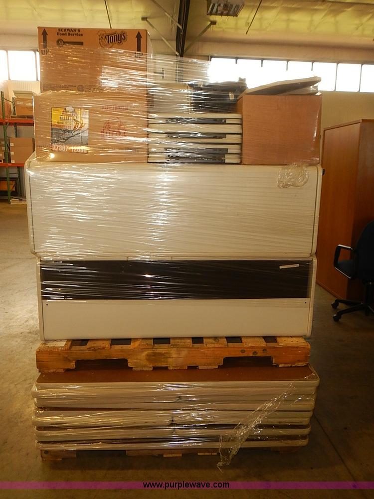 image for item BD9779 Herman Miller cubicles