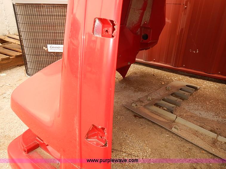 image for item BD9780 2004 Sterling 8400 hood