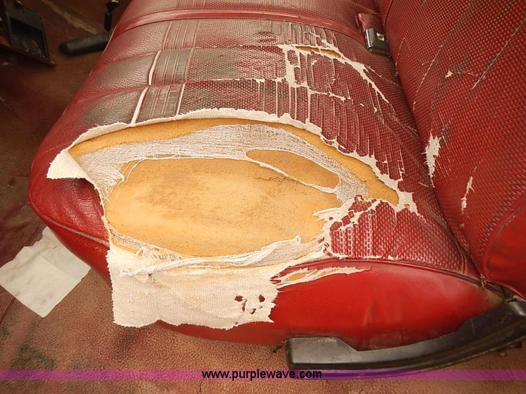 image for item BD9781 1991 Ford F250 Custom pickup truck