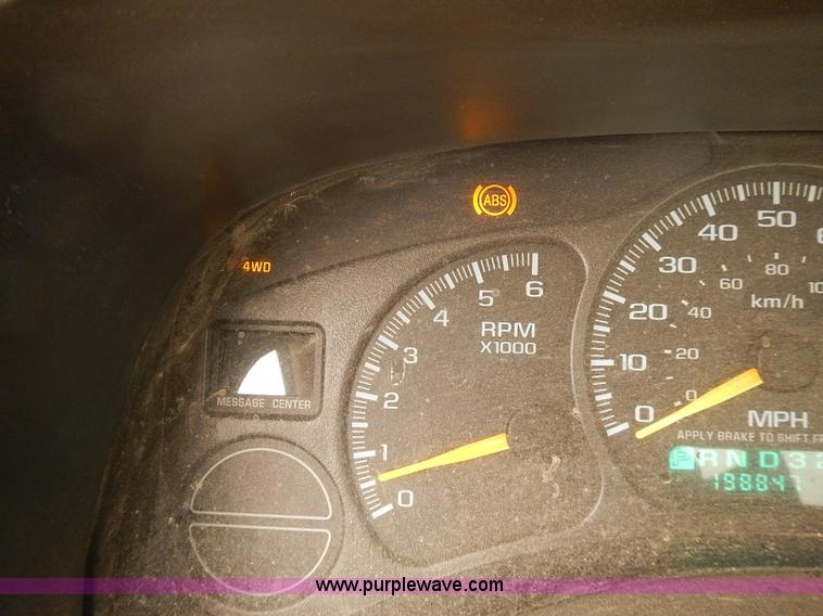 image for item BD9782 1999 Chevrolet Silverado 1500 pickup truck