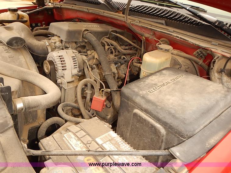 image for item BD9782 1999 Chevrolet Silverado 1500 pickup truck