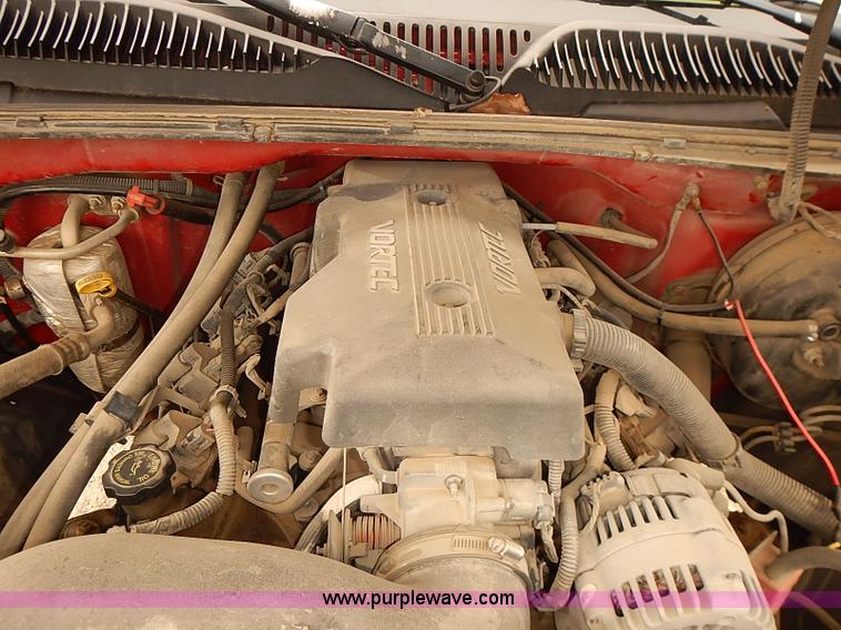 image for item BD9782 1999 Chevrolet Silverado 1500 pickup truck