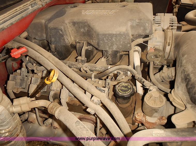 image for item BD9782 1999 Chevrolet Silverado 1500 pickup truck