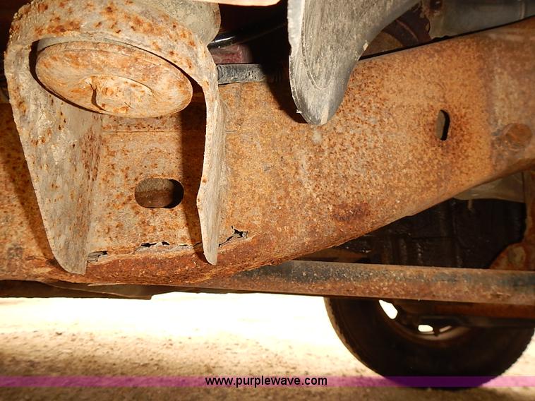 image for item BD9782 1999 Chevrolet Silverado 1500 pickup truck