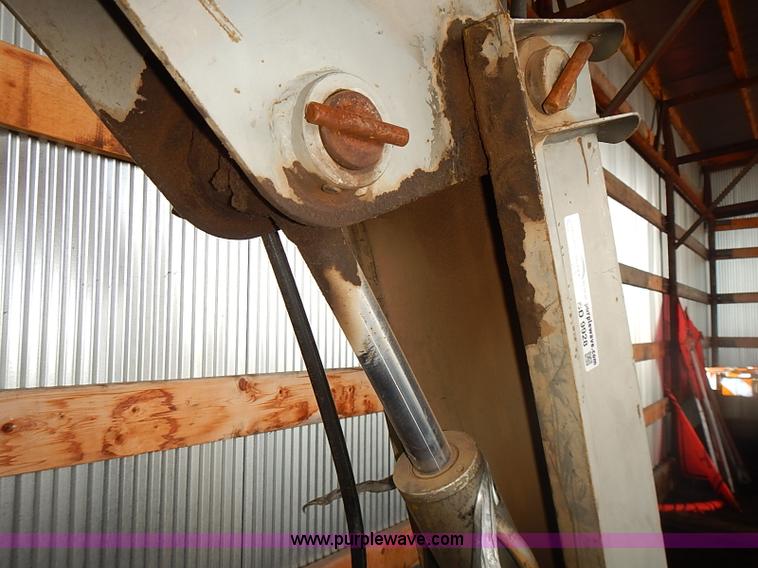 image for item BD9928 Renegade hydraulic utility arm auger