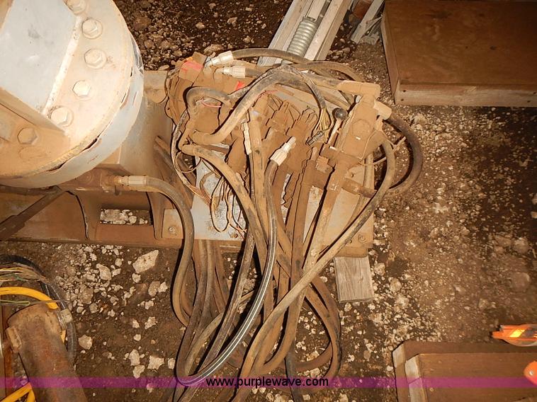 image for item BD9928 Renegade hydraulic utility arm auger