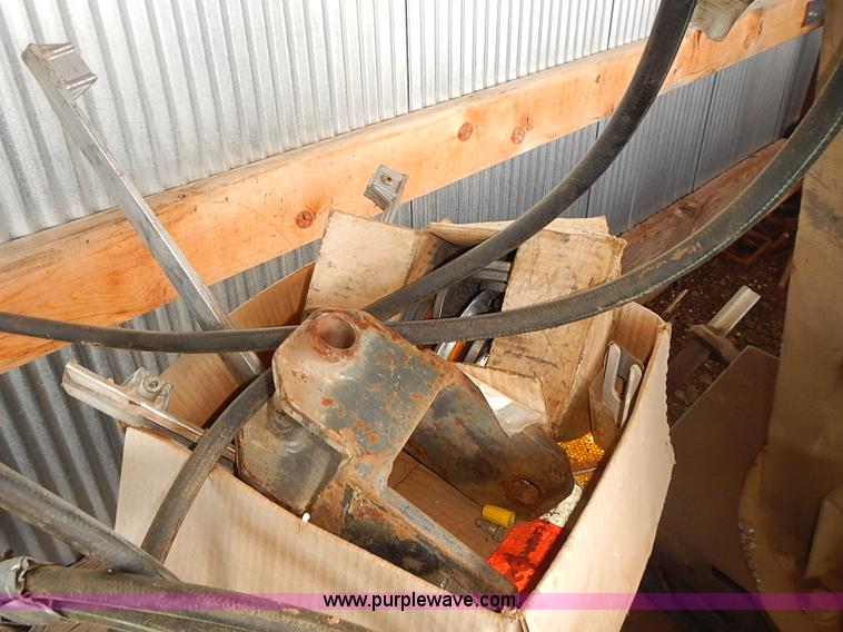 image for item BD9928 Renegade hydraulic utility arm auger