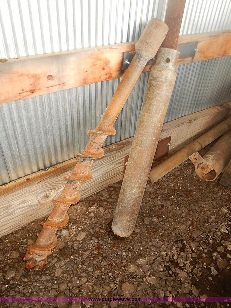 image for item BD9928 Renegade hydraulic utility arm auger