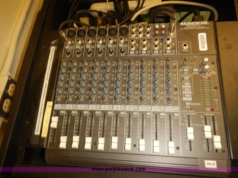 image for item BD9929 Portable PA system