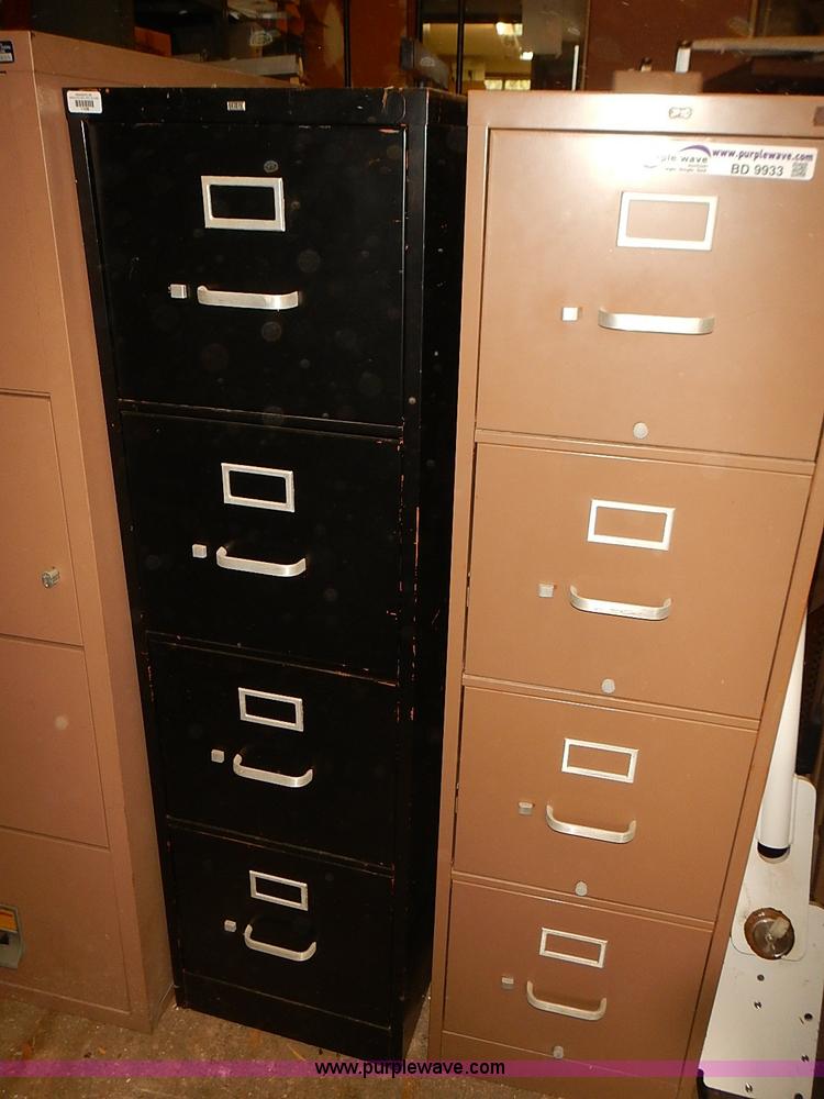 image for item BD9933 (5) metal file cabinets