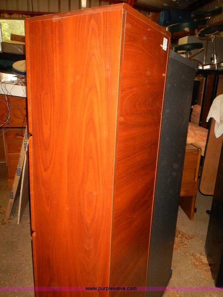 image for item BD9937 Assorted office furniture