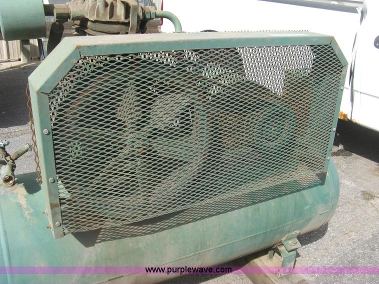 image for item BE9233 Brunner air compressor