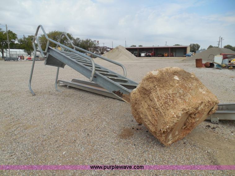 image for item BE9923 Stainless steel slipper slide