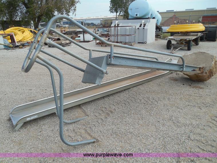 image for item BE9923 Stainless steel slipper slide