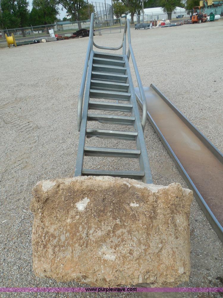 image for item BE9923 Stainless steel slipper slide