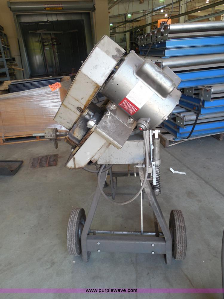 image for item BE9953 Wellsaw 58B lay down band saw