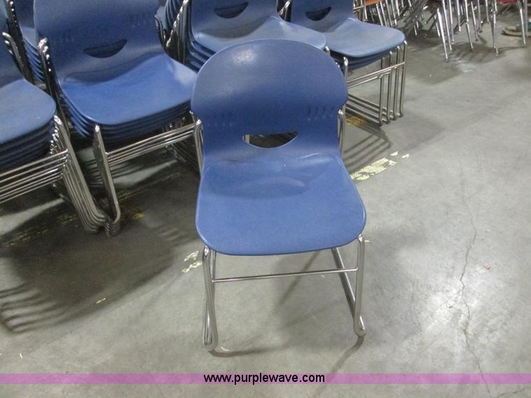 (163) stacking sled chairs in Lawrence, KS Item D1183 sold Purple Wave