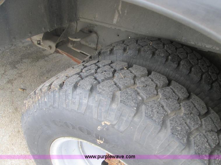 image for item D1219 1997 Chevrolet P30 panel truck