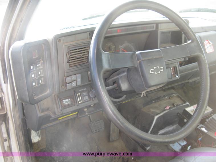 image for item E7874 1998 Chevrolet C8500 dump truck