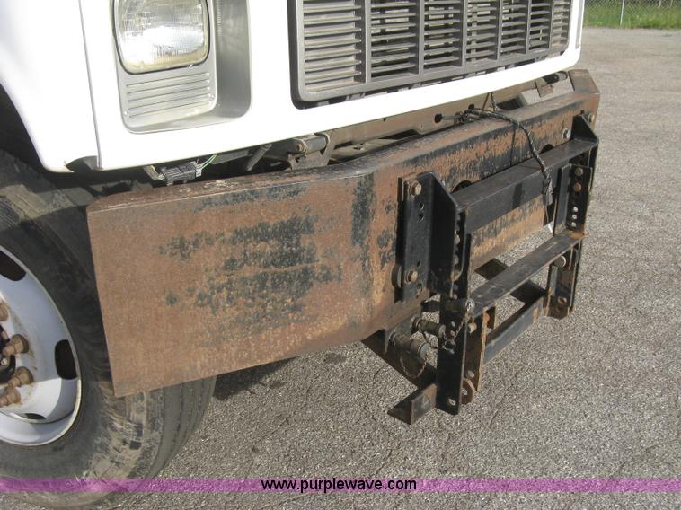 image for item E7874 1998 Chevrolet C8500 dump truck