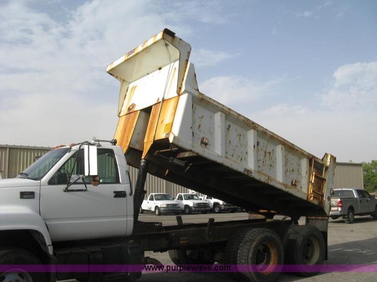 image for item E7874 1998 Chevrolet C8500 dump truck