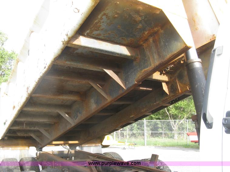 image for item E7874 1998 Chevrolet C8500 dump truck