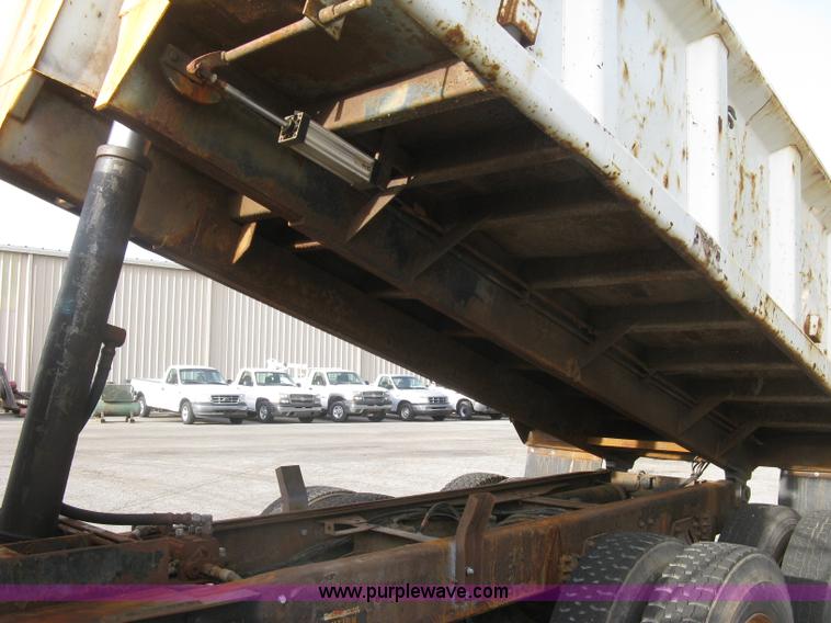 image for item E7874 1998 Chevrolet C8500 dump truck