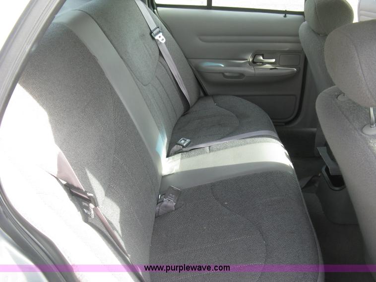 image for item E7876 2000 Ford Crown Victoria Police Interceptor