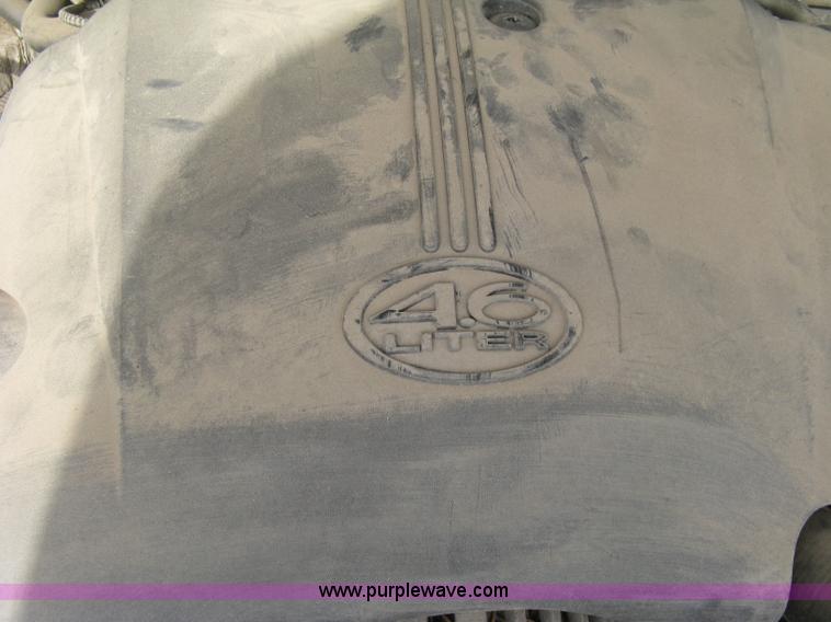 image for item E7876 2000 Ford Crown Victoria Police Interceptor