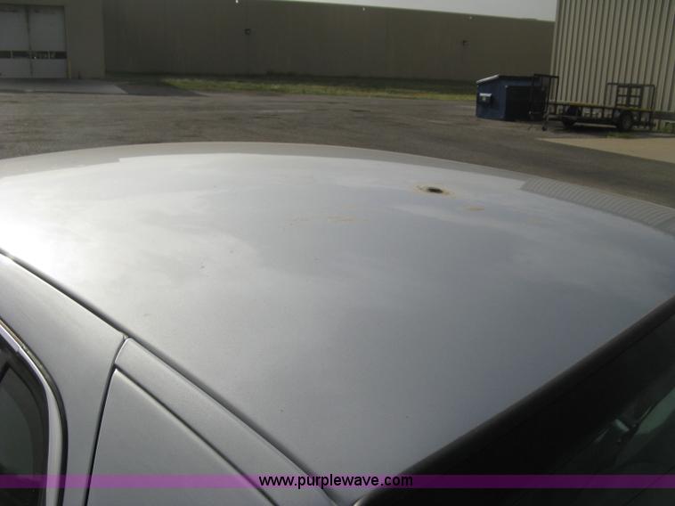 image for item E7876 2000 Ford Crown Victoria Police Interceptor