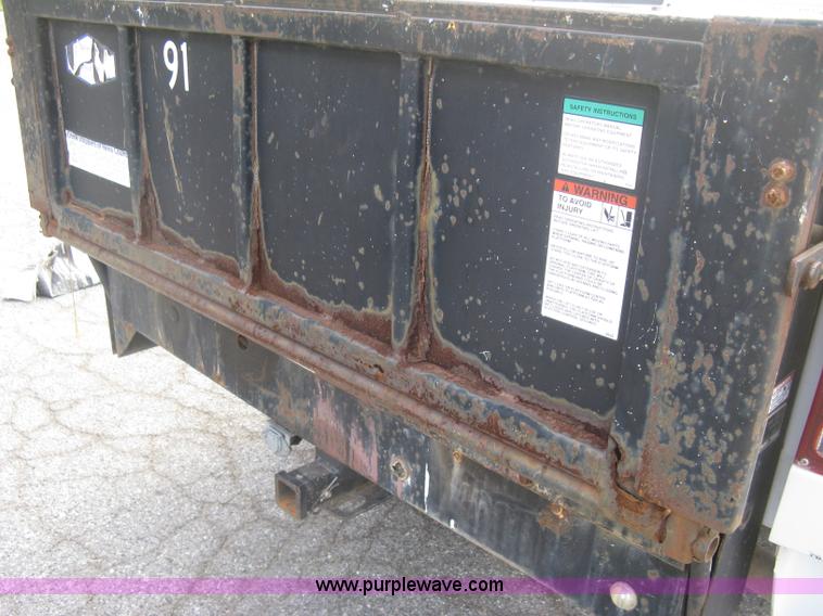 image for item E7879 2000 Ford F250 Super Duty XL pickup truck