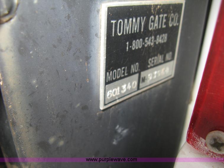 image for item E7879 2000 Ford F250 Super Duty XL pickup truck