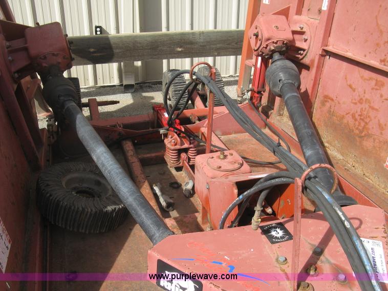 image for item E7884 1999 Rhino SR15 batwing mower